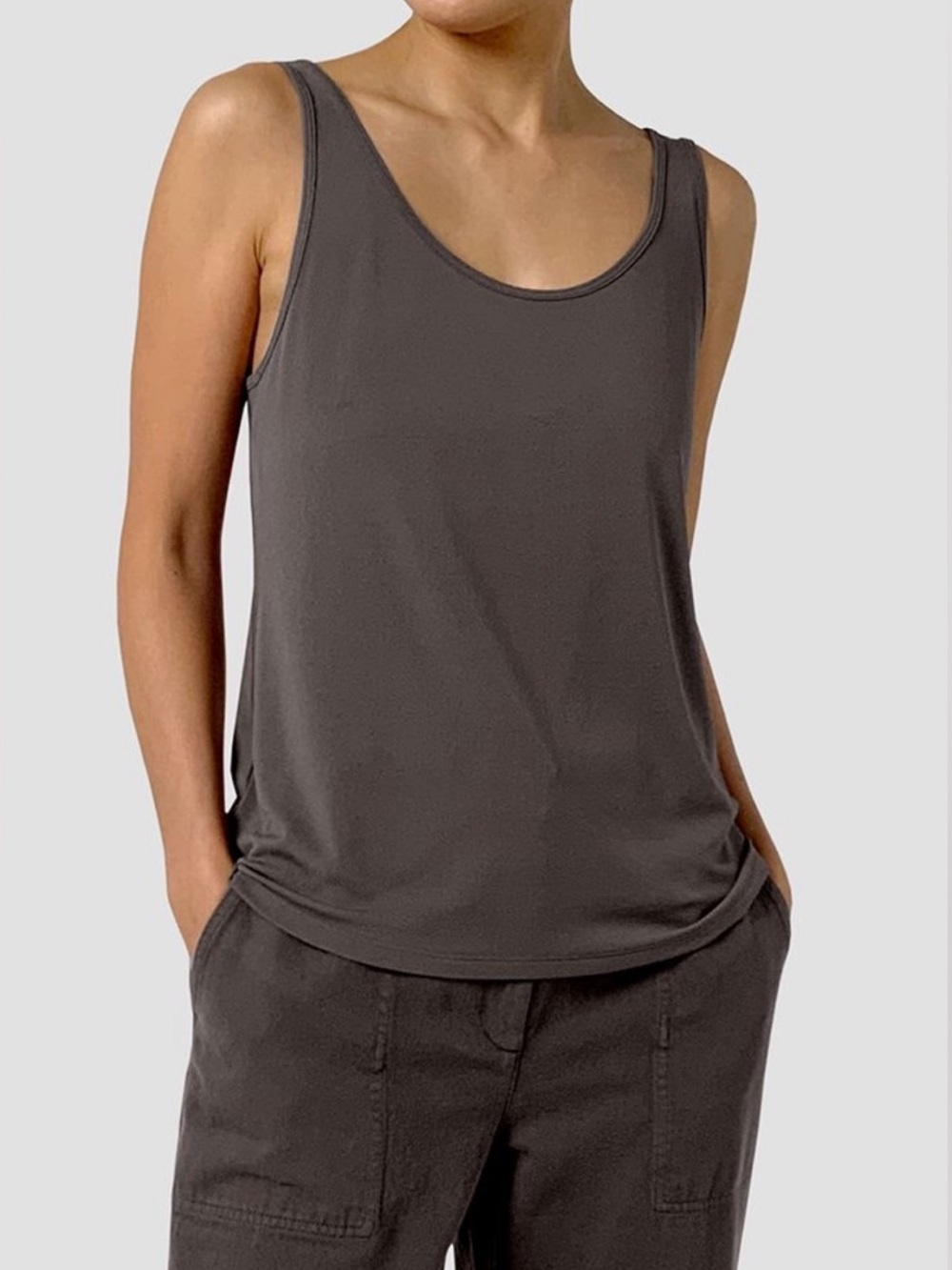 Eileen Fisher 100% Silk Georgette Crepe Ballet Neck Long Tank in Charcoal